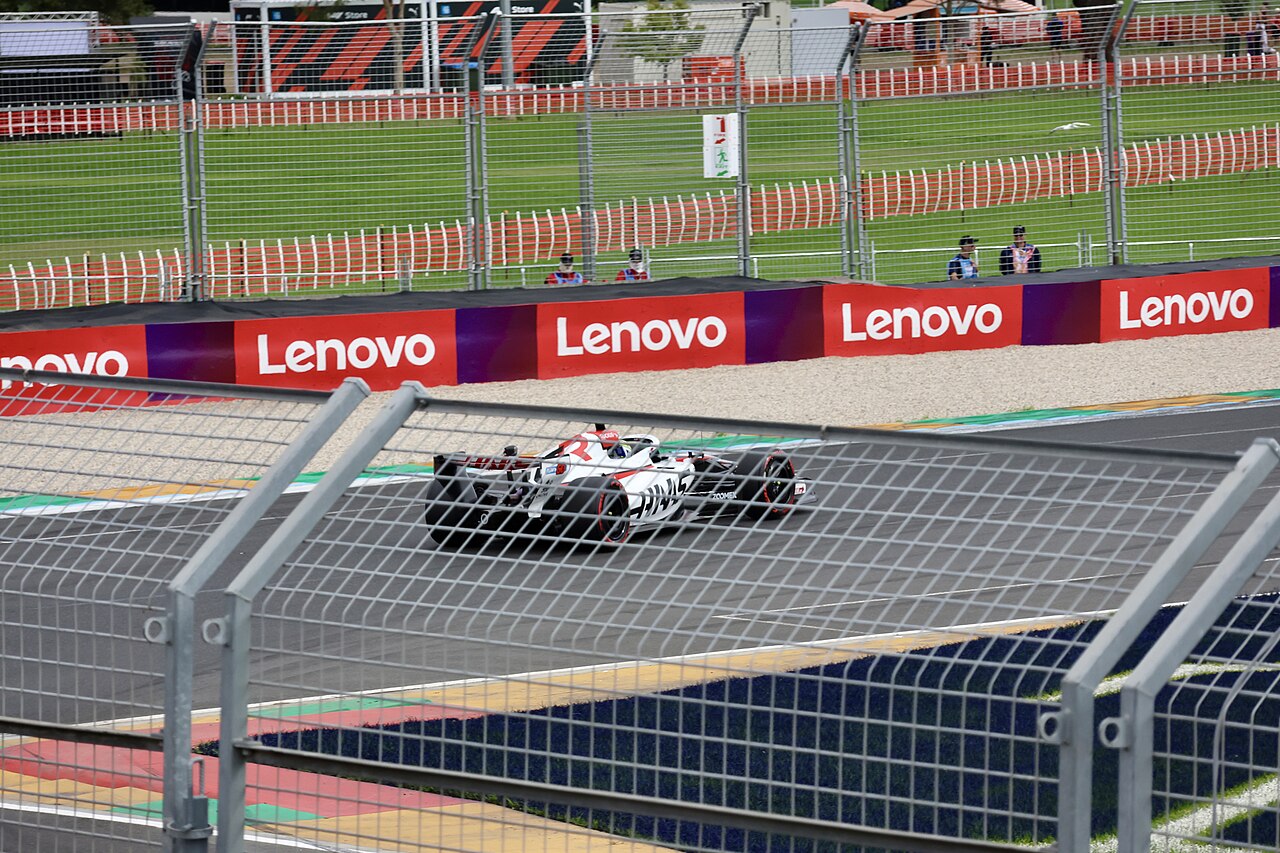Bearman vitatja az austini tízmásodperces büntetést a Gasly-ütközés miatt