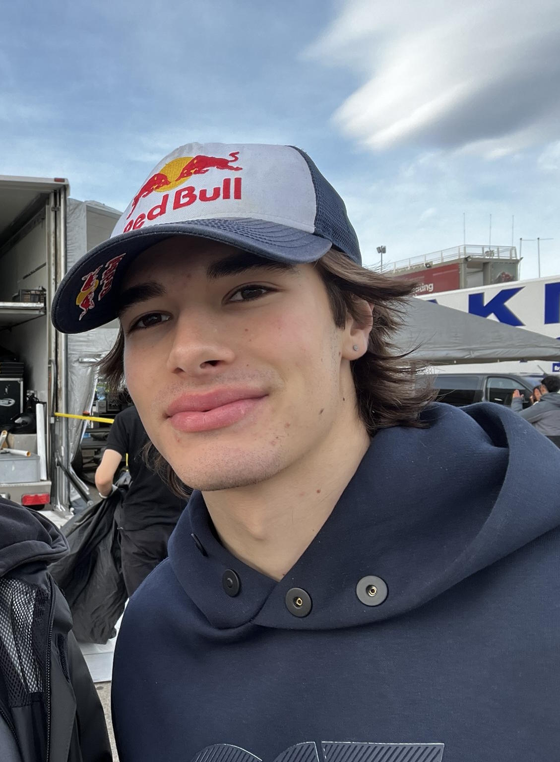 Tsolov élete első F1-es edzésére ül Lawson autójába Mexikóban