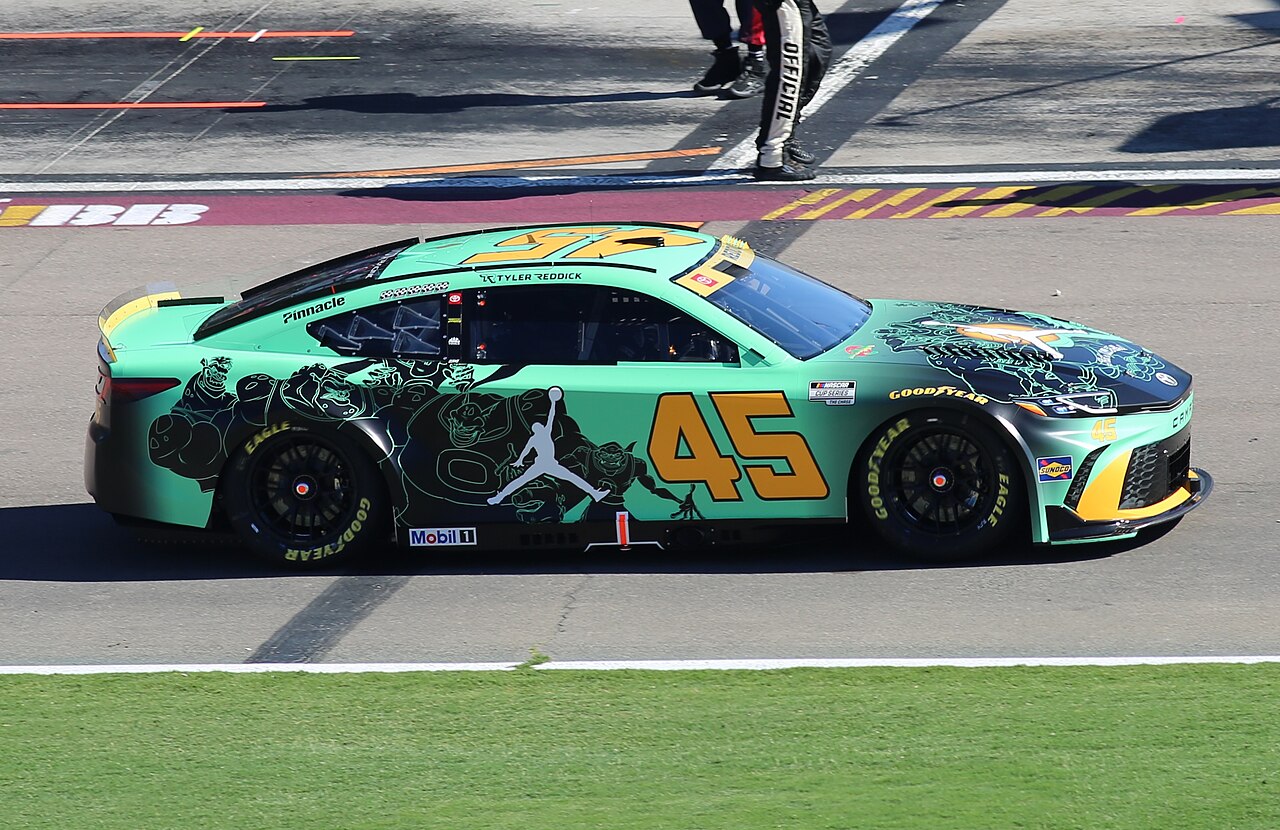 Tyler Reddick 45 Las Vegas Fall 2026