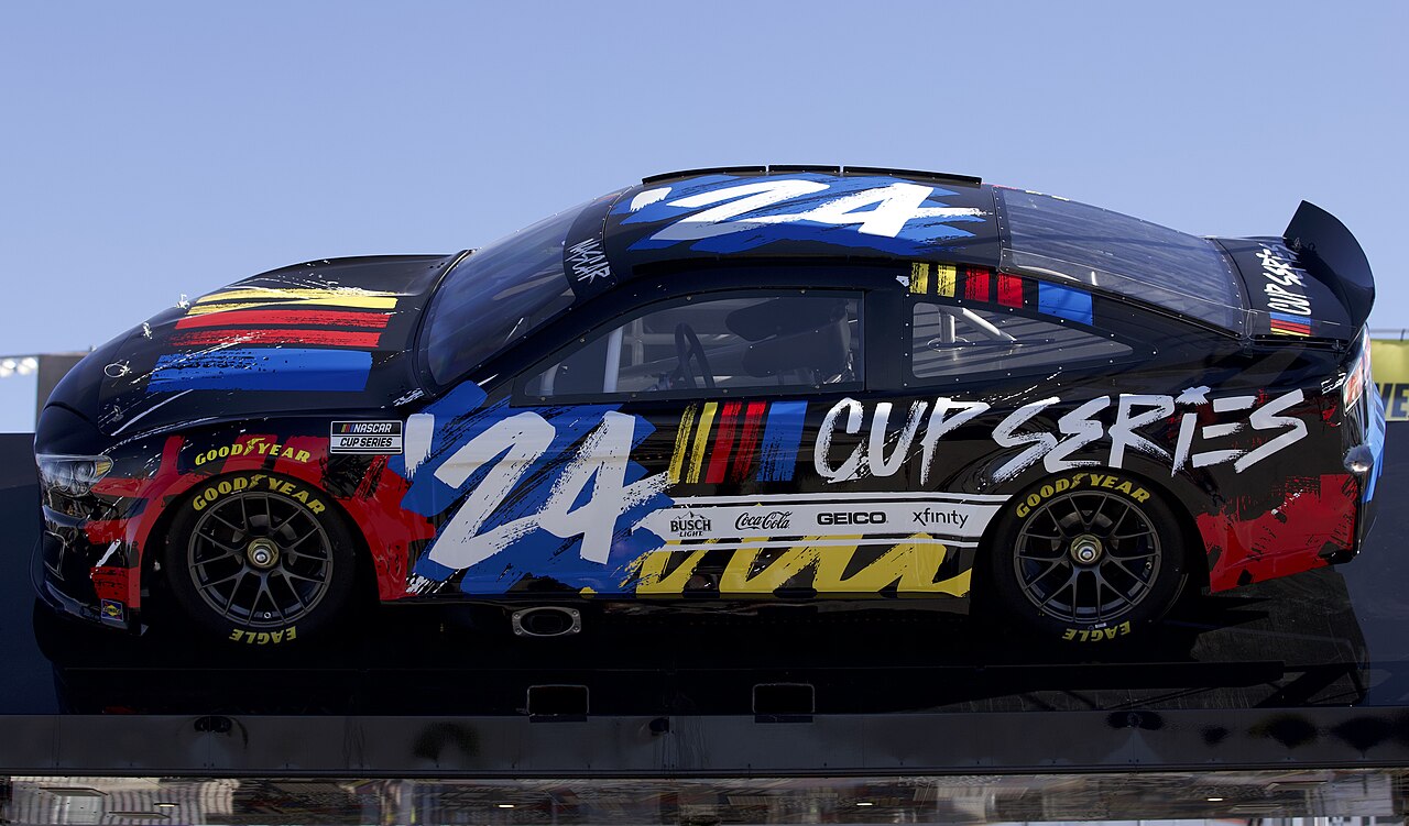 A NASCAR a kutatás-fejlesztési központba viszi Herbst összetört 35-ös autóját
