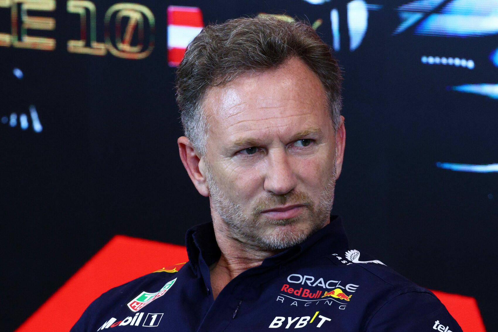 A Red Bull bejelentése: Horner sorsa eldőlt a vádak után