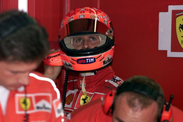 Sisakbotrány: Schumacher jogi csatározása a F1 történelmében