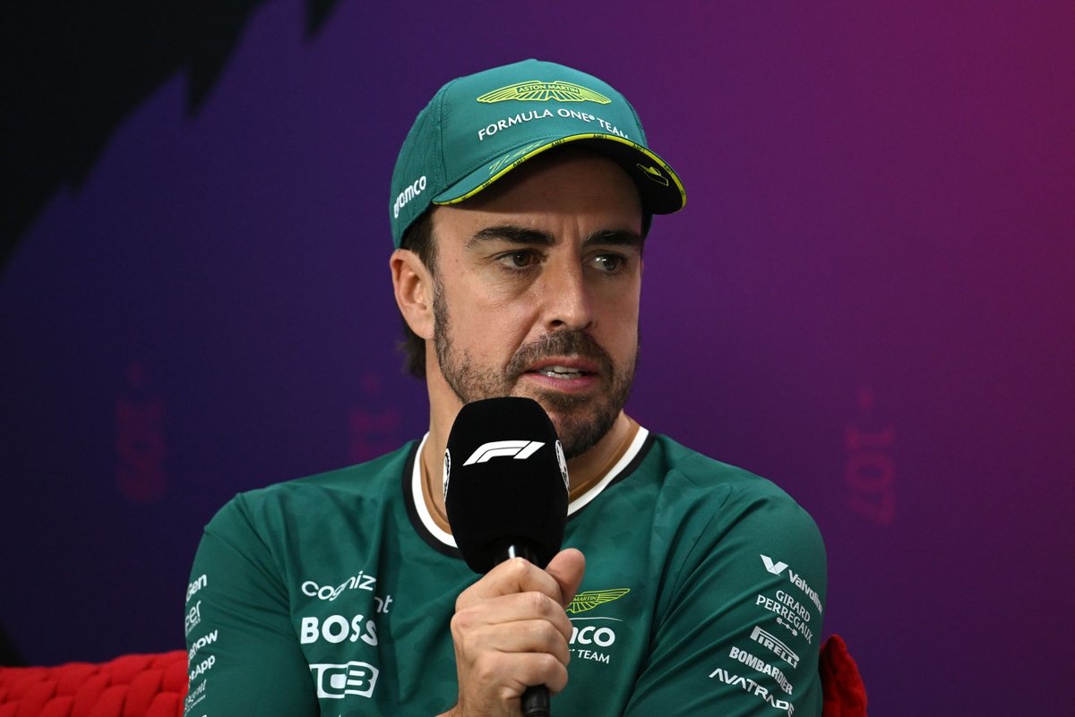 Alonso: „Jó tárgyalási pozícióban vagyok” – A jövő évi pilótapiac legfontosabb szereplője