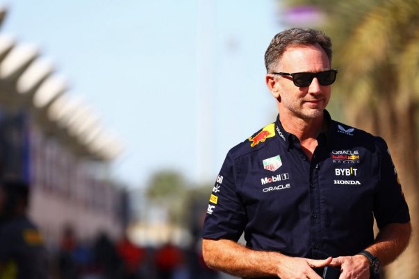 Az F1-szezon indul, Christian Horner marad az élén – legfrissebb hírek szerdáról