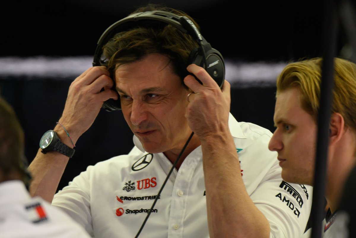 Wolff nem akarja nyomás alá helyezni a Mercedes "Verstappenjét"
