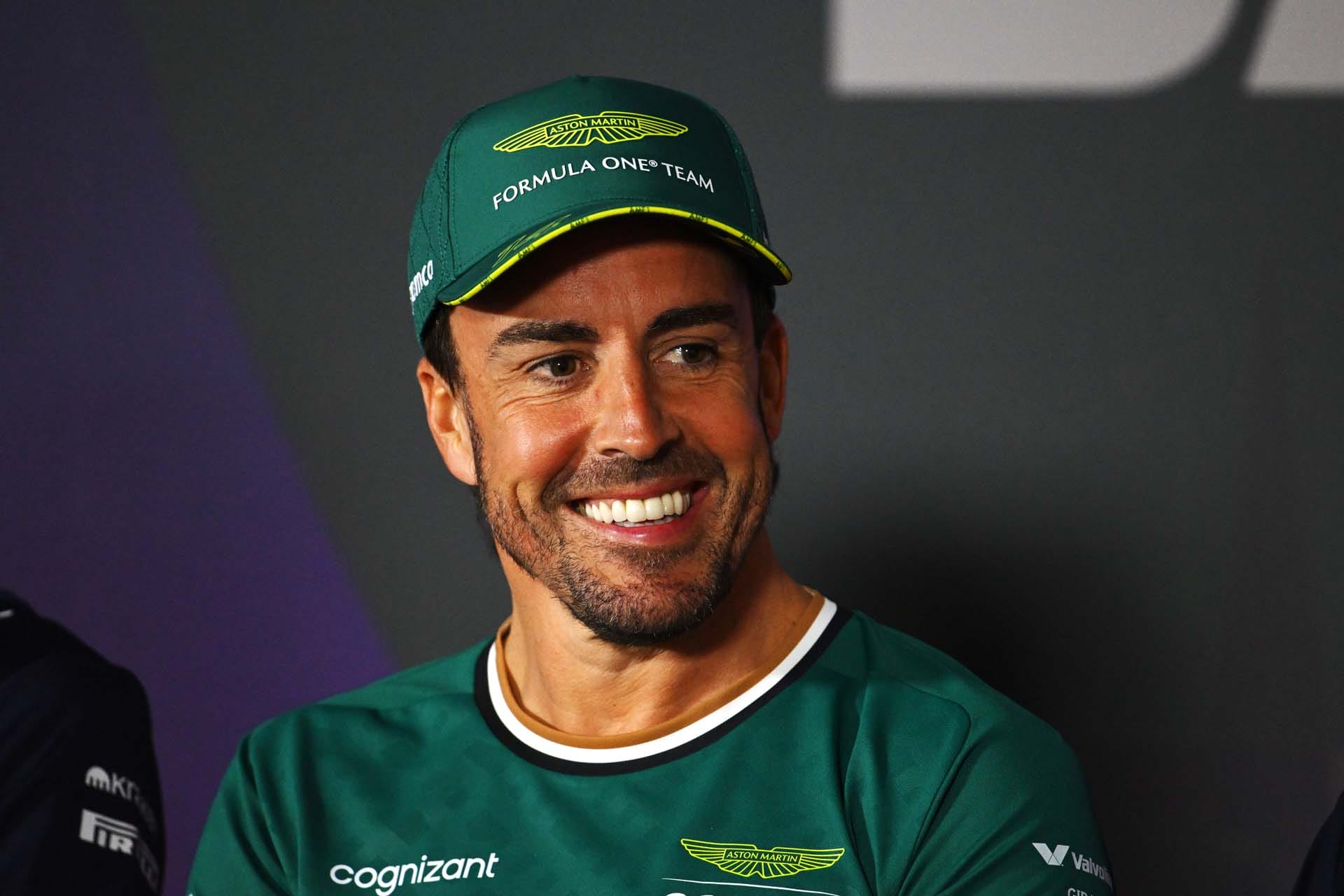 Alonso sikeres napot zárt Szaúd-Arábiában: pozitív hírek a Forma-1-ben