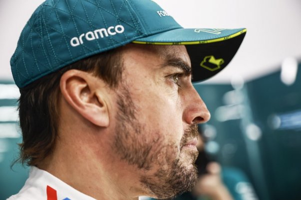 Közvélemény-kutatás: Hol találkozhatunk 2025-ben Fernando Alonsoval?