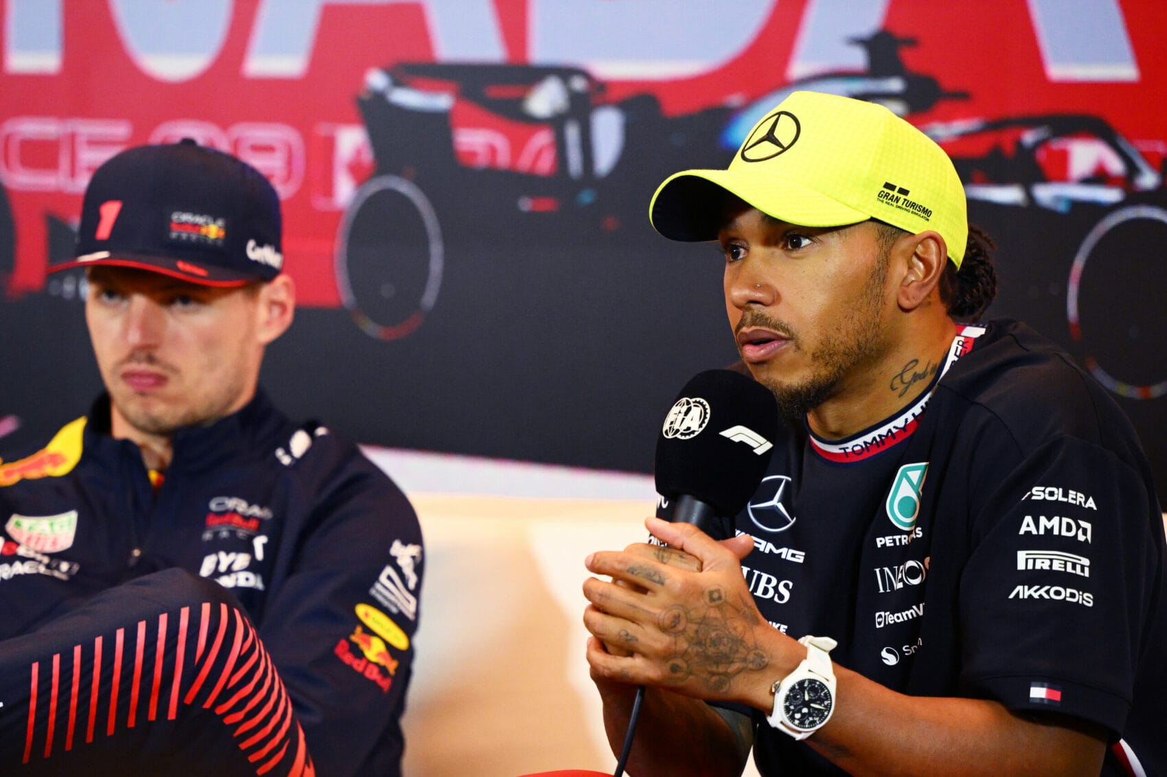 Verstappen köthet a Mercedesnél? Hamilton bizonyítja!