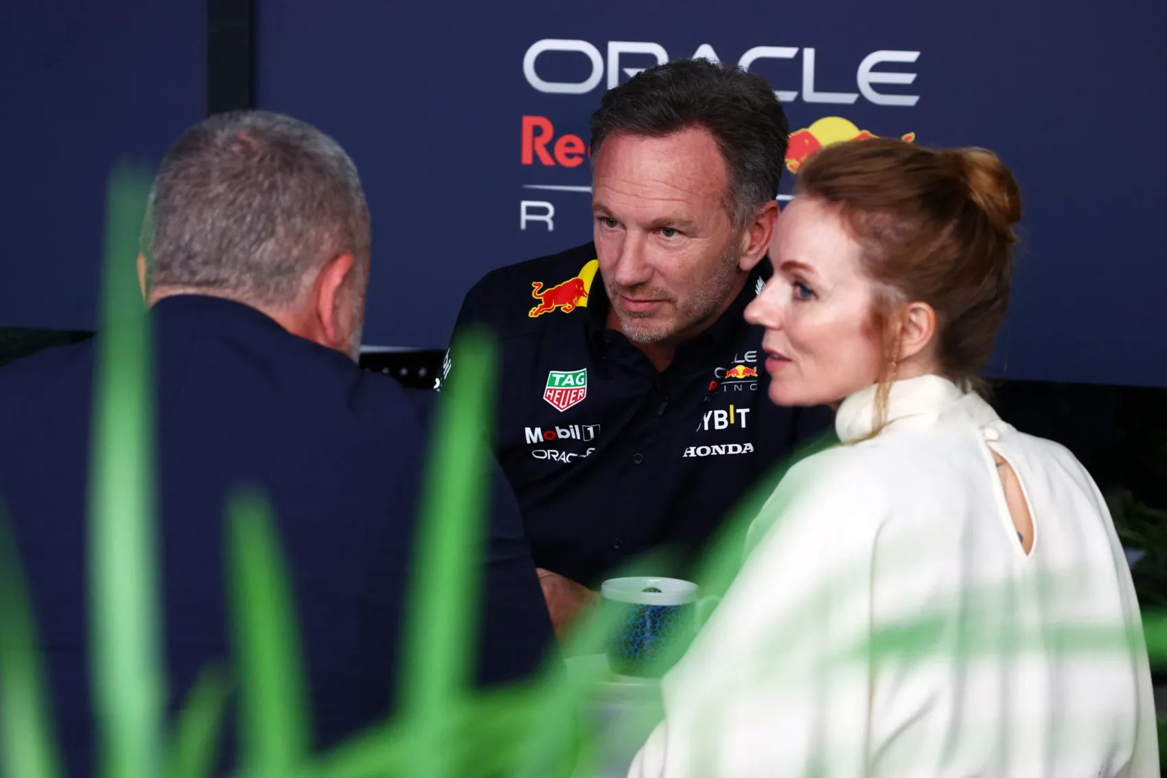 A vád és a vezetői távozás árnyéka alatt: Christian Horner sorsa kérdéses