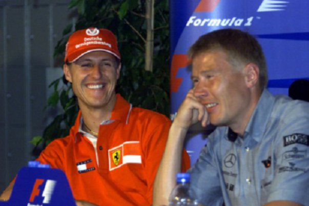 Kettes döntés: Hakkinen vs. Schumacher – Ki az igazi király az F1-ben?