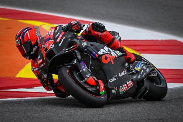 Vinales győzött, Bagnaia hibázott az utolsó pillanatban