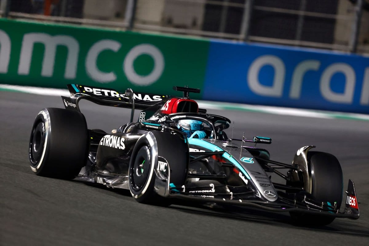 Az F1 fordulatot mutat: Russell bebizonyítja, hogy a Mercedes is hibázhat