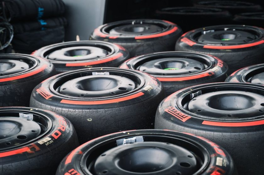 A Pirelli forradalmi megoldása: A túlmelegedő gumik problémáját teljesen megszünteti 2025-ig