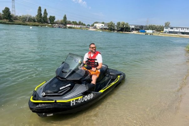 A világ legstílusosabb jet-skijének koronázták a Sea-Doo Explorer Prót