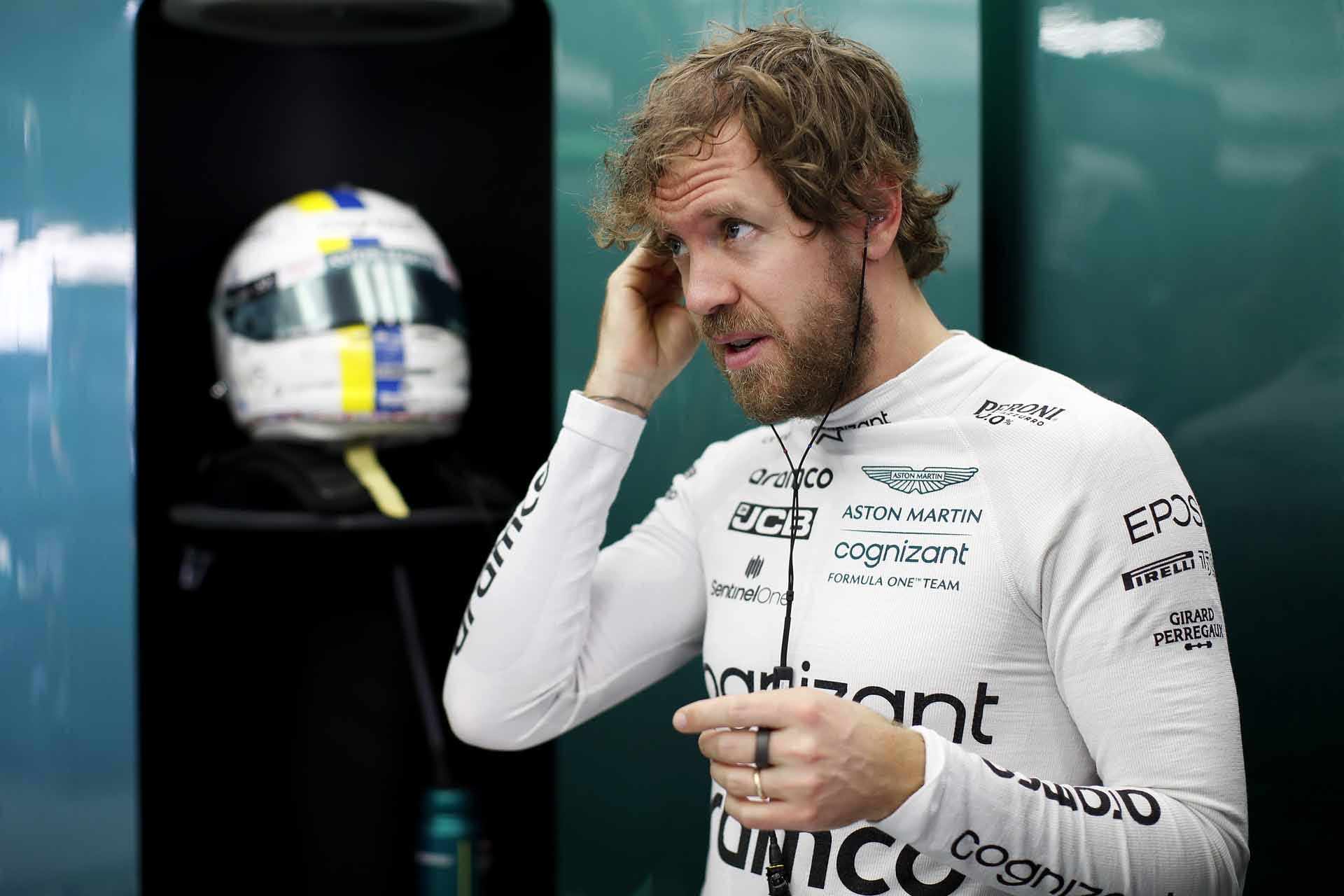 Vettel: A visszatérés lehetősége az autótól és a csapattól függ