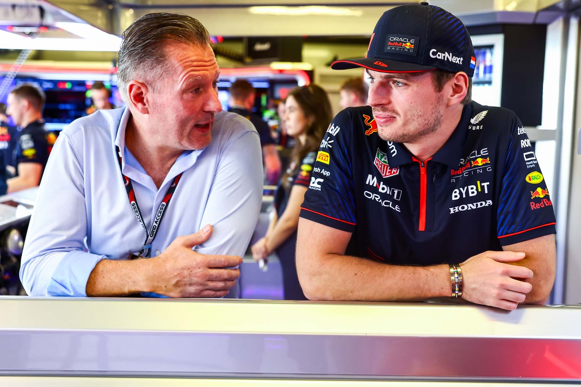 A rejtélyes jövő kulcsa: Verstappen titokzatos üzenete a 2026-os évre