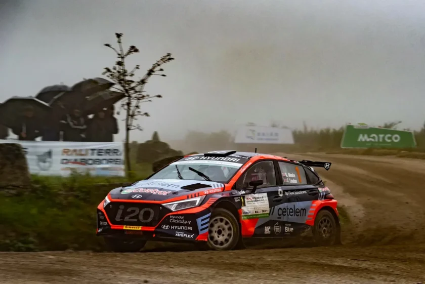 Kris Meeke legyőzte a WRC2-es versenyzőket a Portugál Rally Bajnokság harmadik versenyén