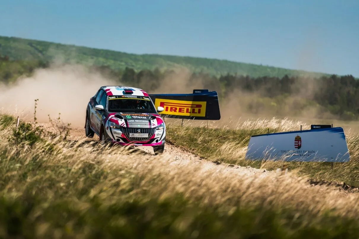 Max McRae diadalmas a V-Híd Rally Hungaryn az ERC4 kategóriában, Bertalan Márton a második helyen végzett