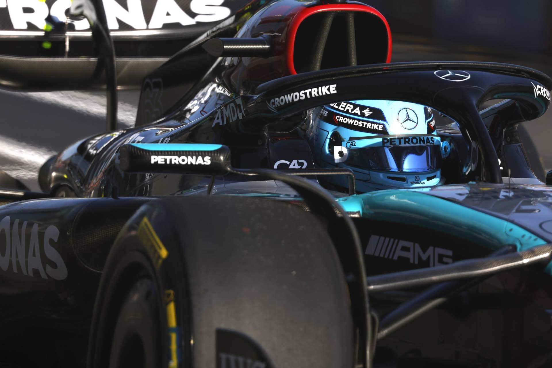 A Mercedes F1 csapat Melbourne óta dolgozik autója következetességén