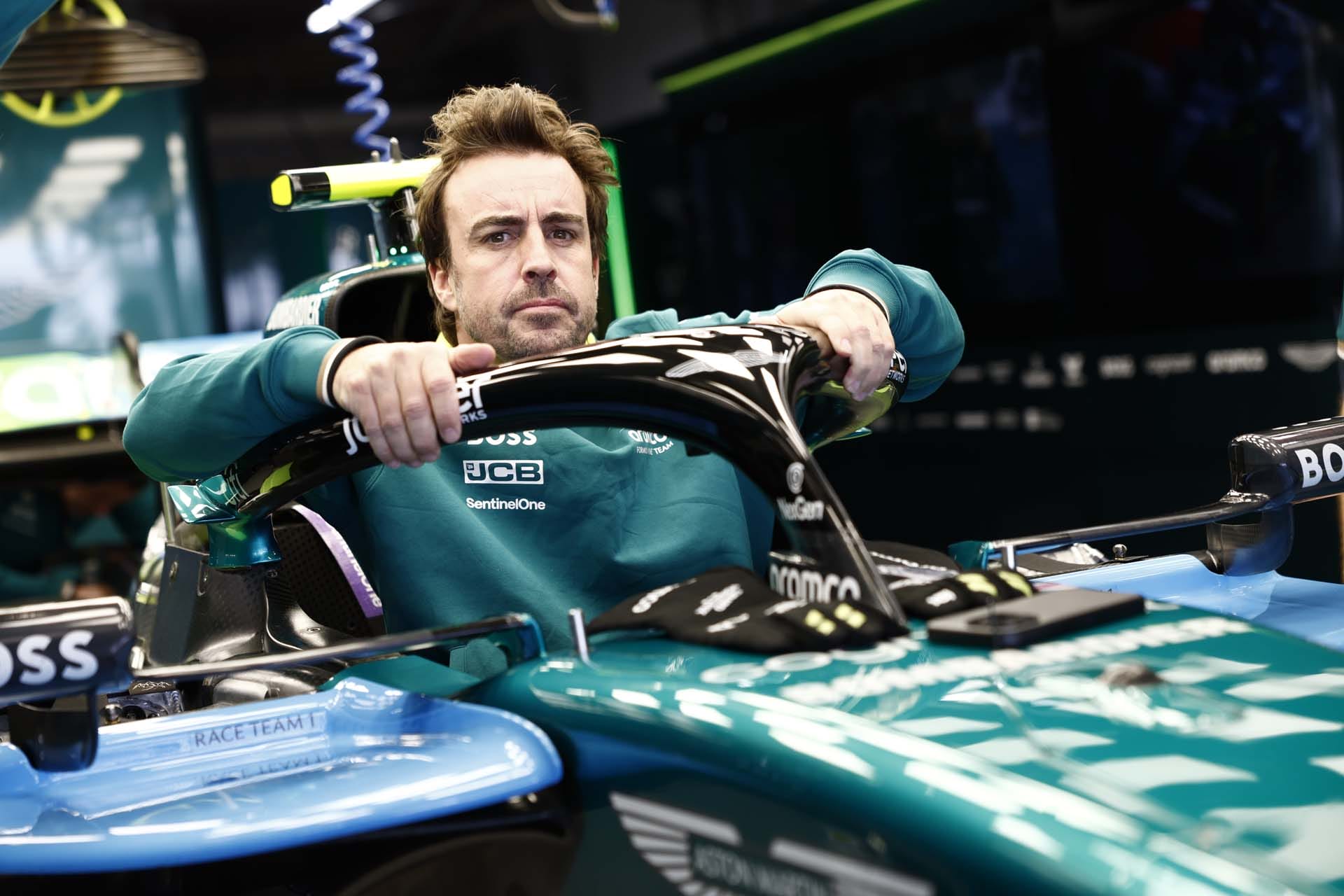 „Alonso készen áll új kihívásokra a Forma-1-ben, a visszavonulás nem jöhet szóba”