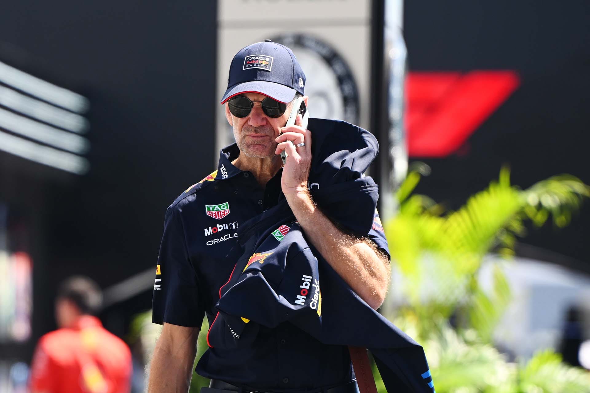 Az F1 világának földrengése: Newey távozik a Red Bull csapatától