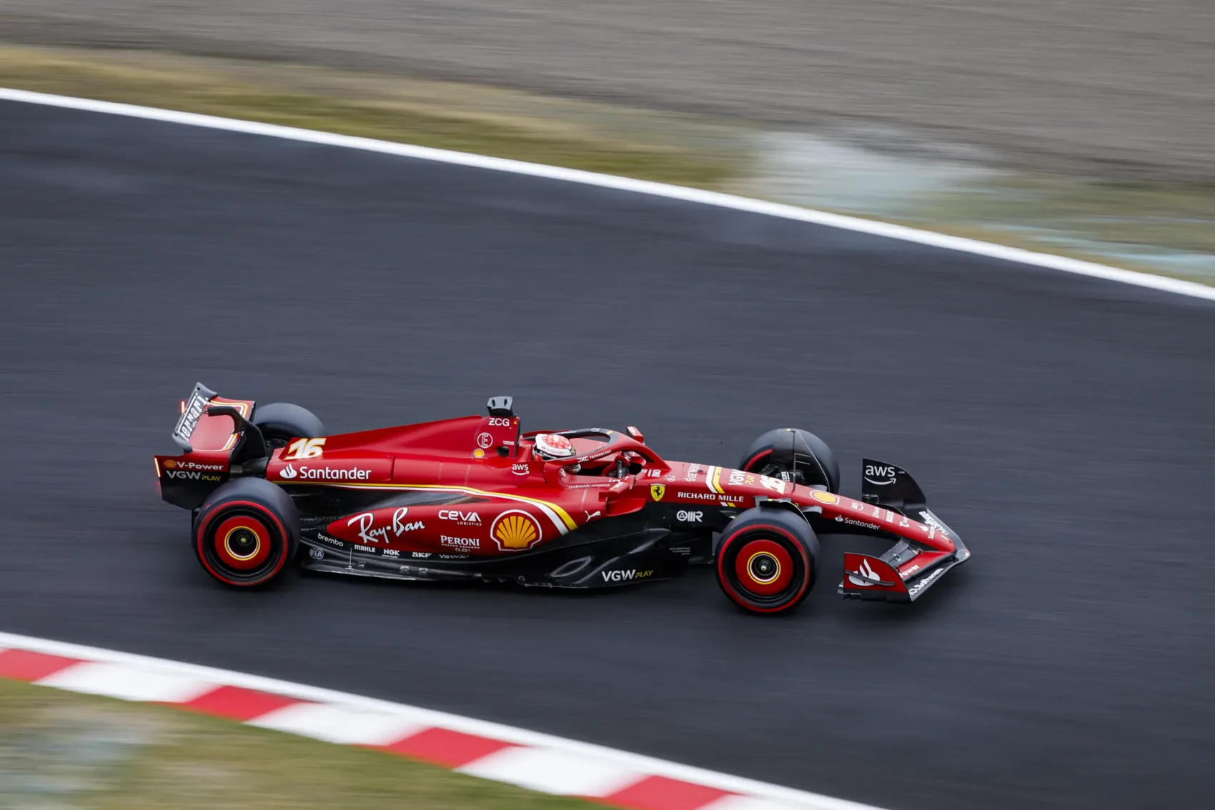 Leclerc kritikája felkavarja a Ferrari Japánban zajló helyzetét