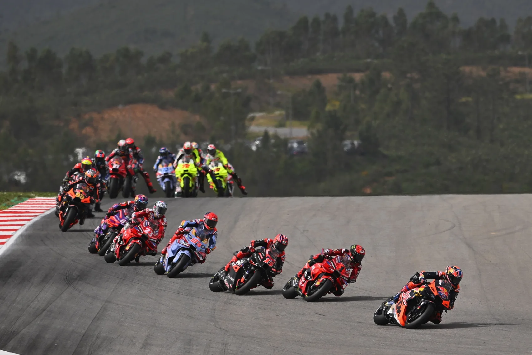 Viták miatt késik a MotoGP új technikai szabályzatának bejelentése