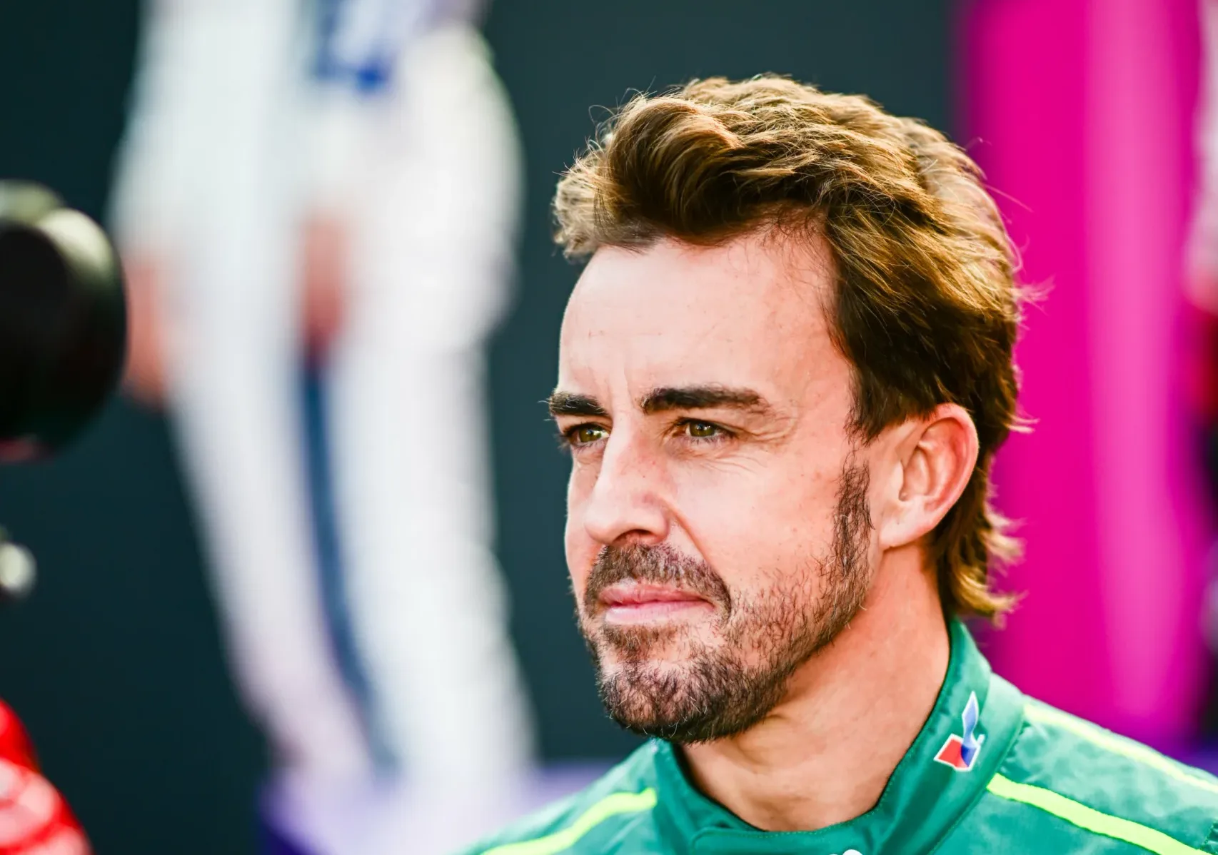 Alonso hosszabb távra kötelezte el magát az Aston Martinnál