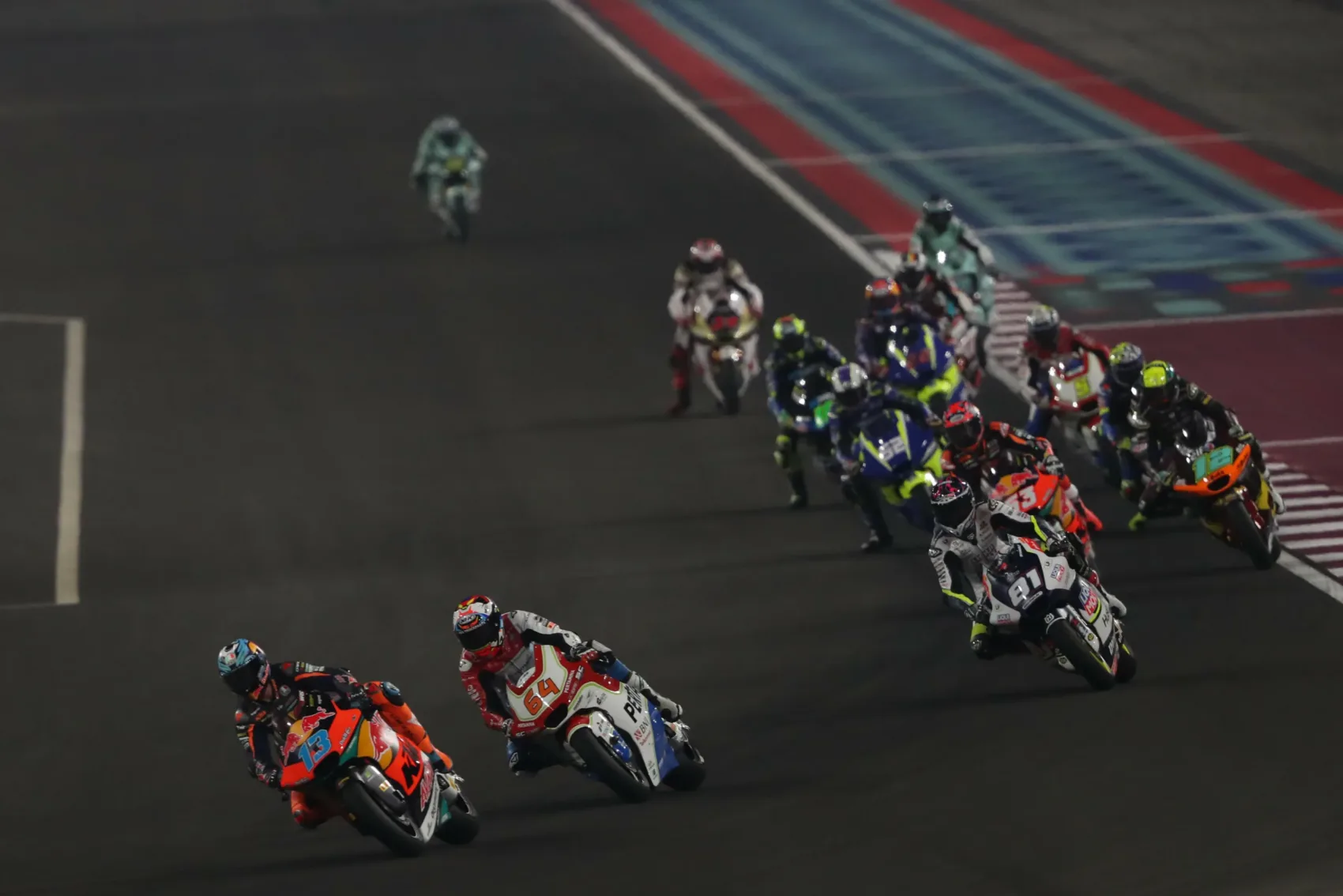 A MotoGP sportigazgatója: Az F1 betétsorozatainak sorsára jut-e a Moto2 és a Moto3?