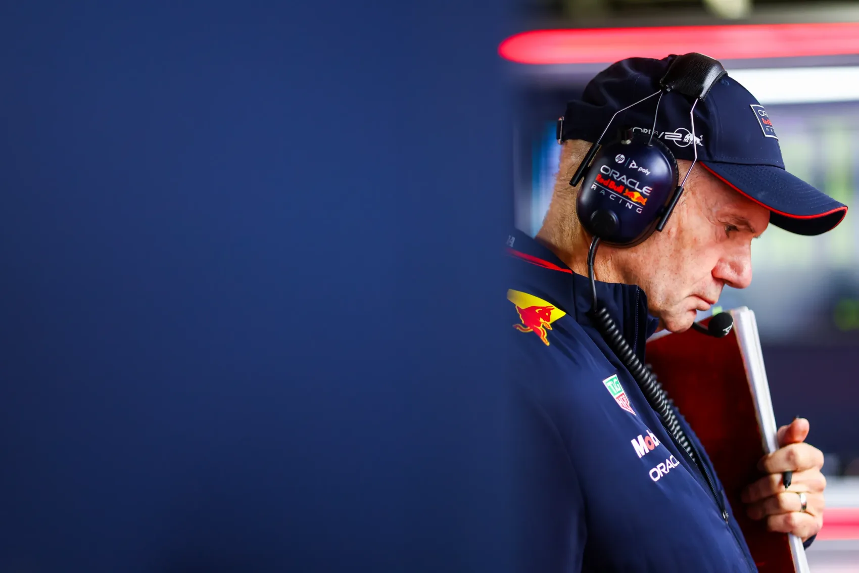 Newey átigazolása Olaszországba: Vajon a Ferrarihoz vezet az út a Red Bull zsenijének?