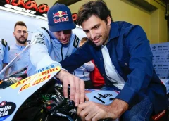 A teljesítmény hajtotta Sainz-t a MotoGP-be, nem csak a protokoll