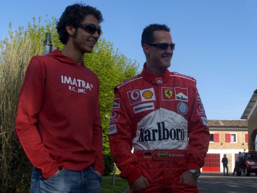 Valentino Rossi lenyűgözte Schumachert az első F1-es tesztjén: álla 20 éve sem áll vissza