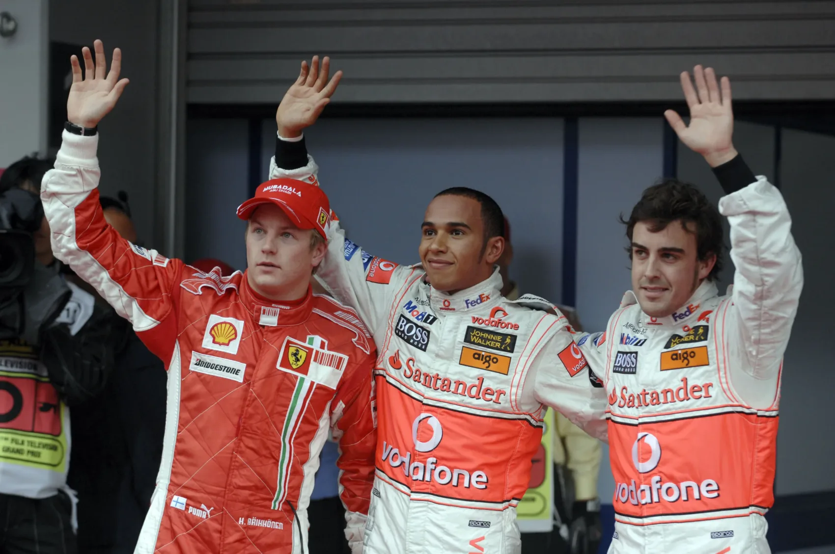 Virtuális pályán Hamilton Räikkönen bőrébe bújt