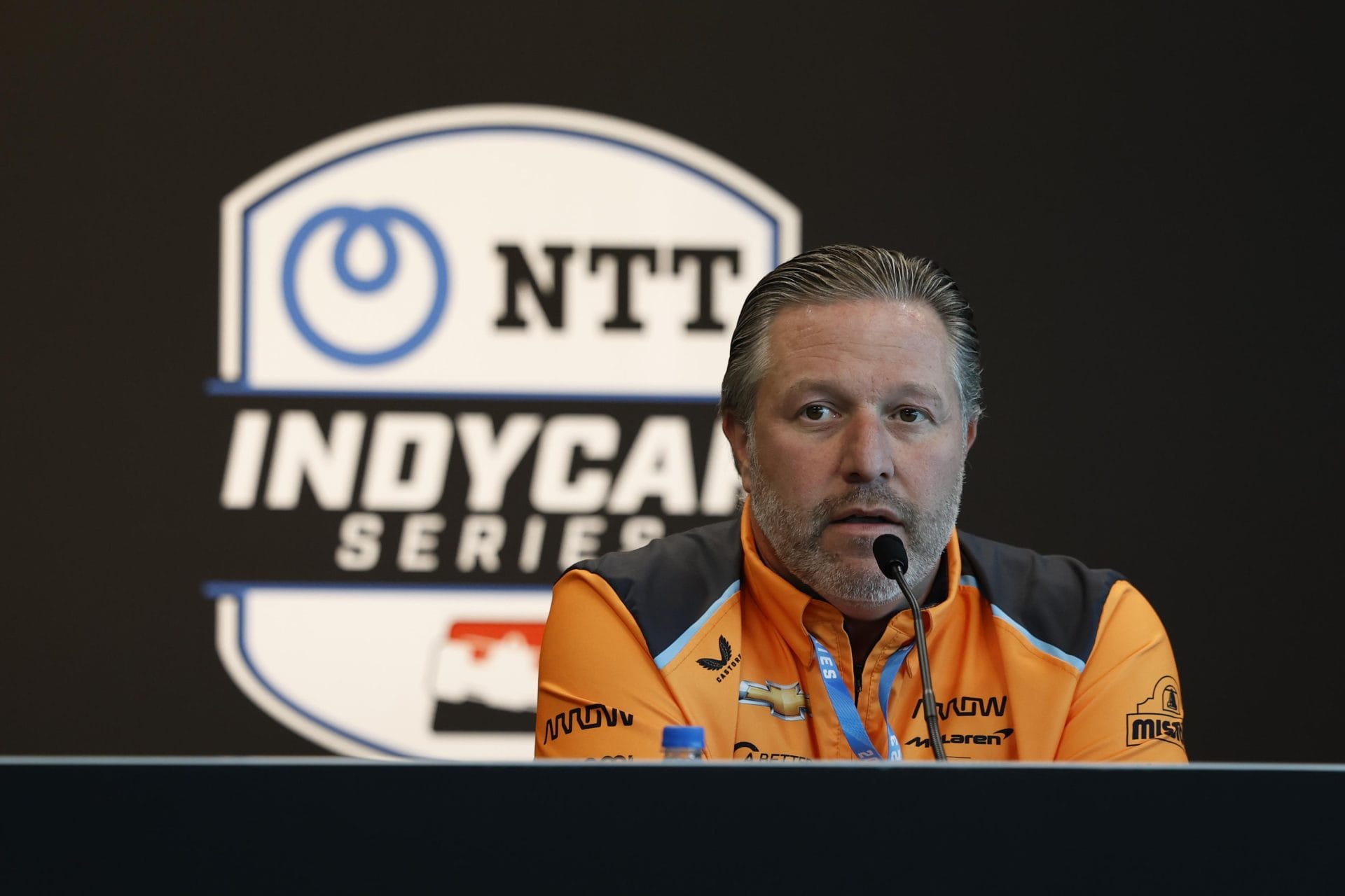 Az IndyCar vezetője kritikával illeti az elégedetlenségét – Zak Brown véleménye