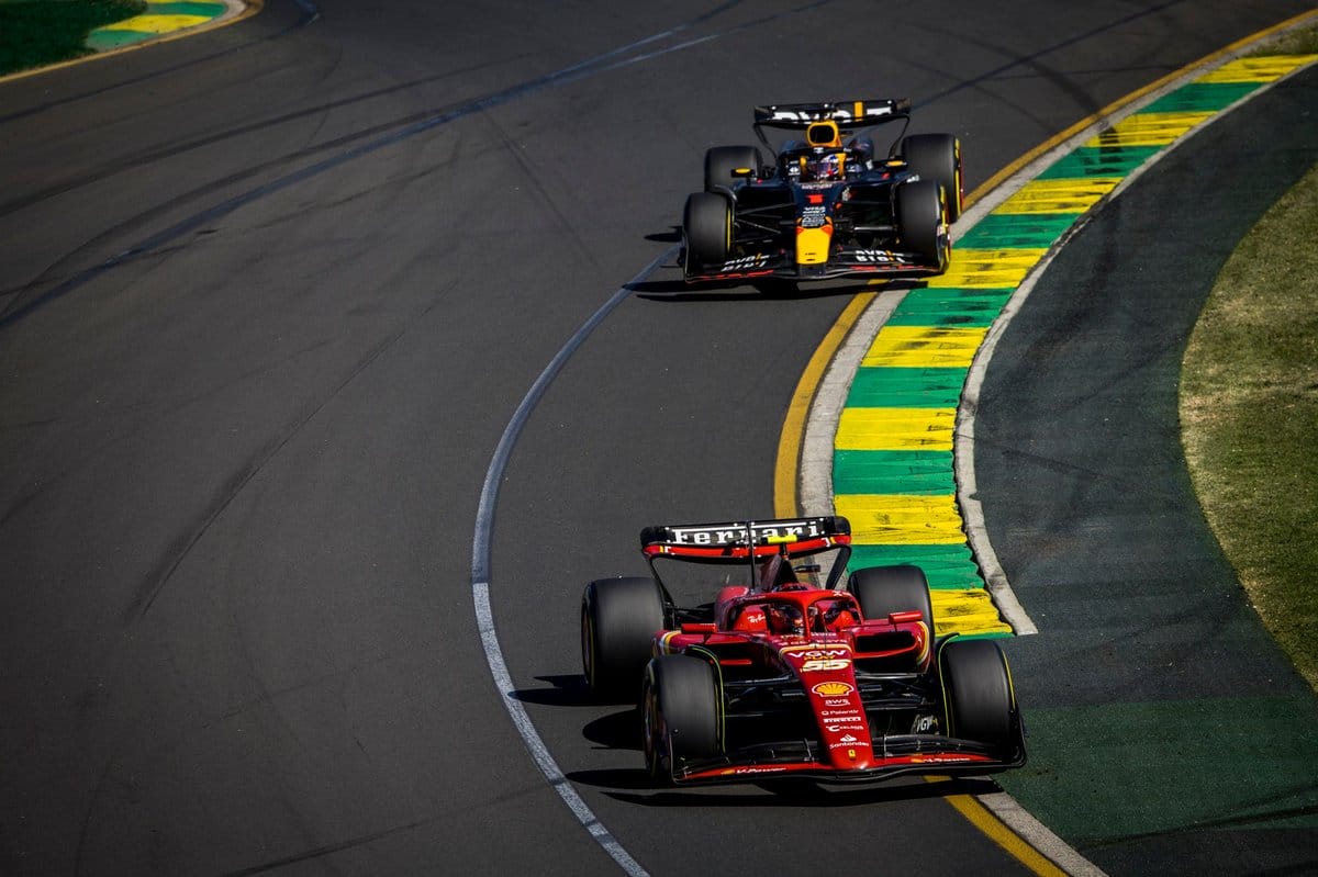 Sainz szerint a Ferrari még sokat kell dolgoznia a Red Bull versenyzőihez hasonló teljesítmény eléréséhez