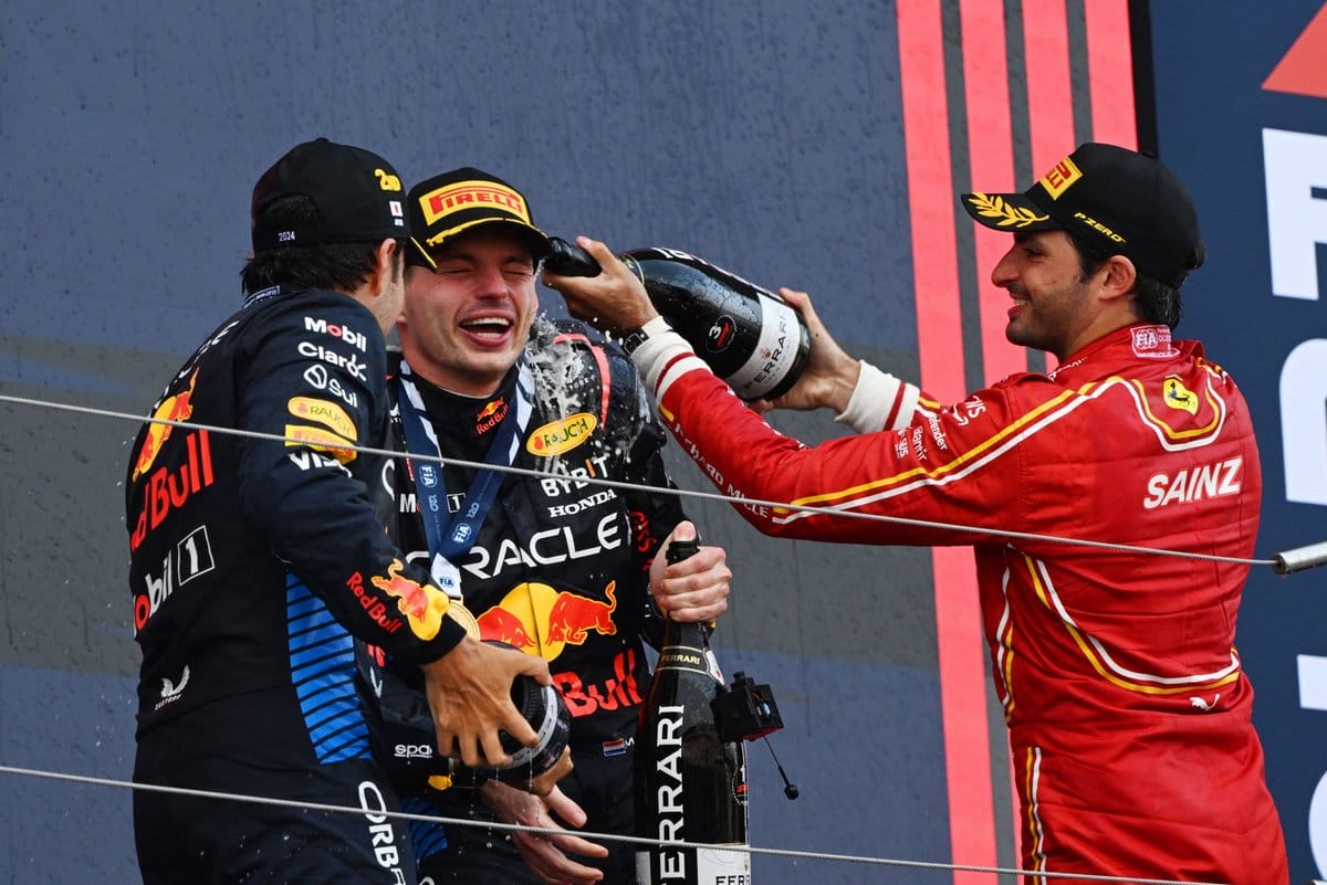 F1.com: Verstappen Japán legjobbja, a nap versenyzője csak a hatodik!