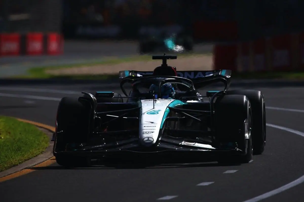 A Mercedes időmérő teljesítményének hátránya hatalmas – Russell elemzése szerint