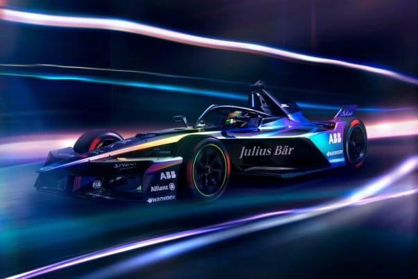 A jövő gyorsulása: bemutatjuk az új Formula-E-kocsit