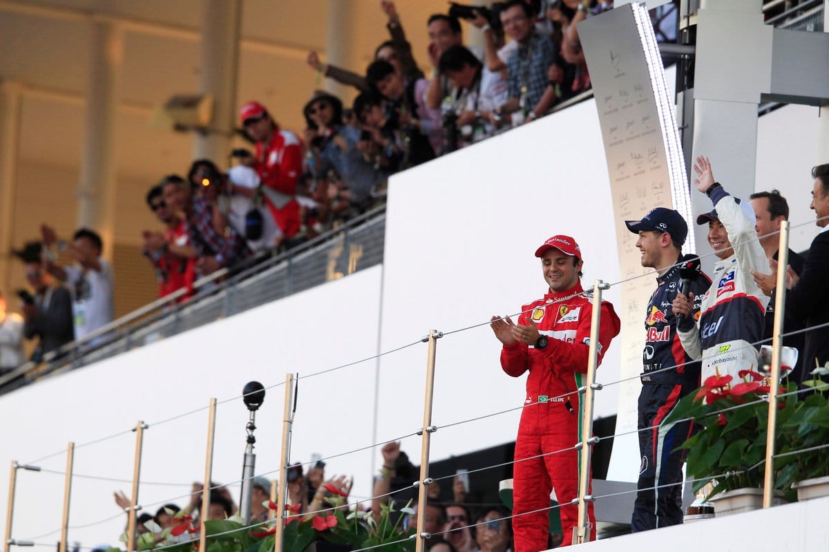 A Ferrari rajongóinak álma: Hamilton az új csapatában