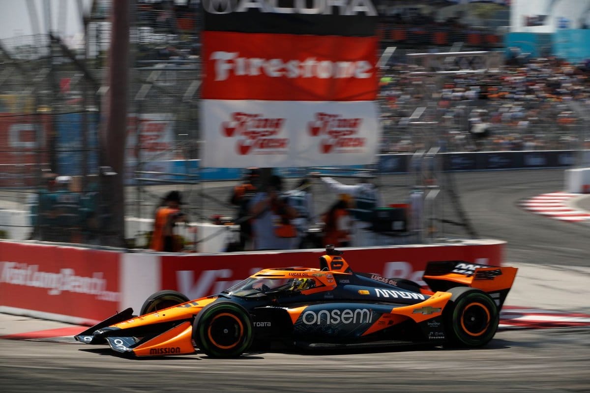 McLaren újabb lehetőséget ad a tavalyi F2-es bajnoknak