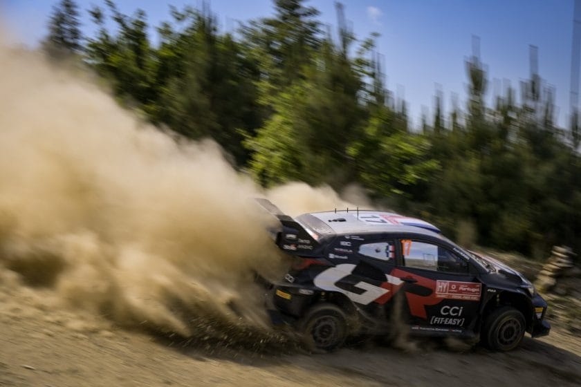 Sébastien Ogier nyerte a Portugál Rally első, drámai részét a Hyundai versenyzői előtt