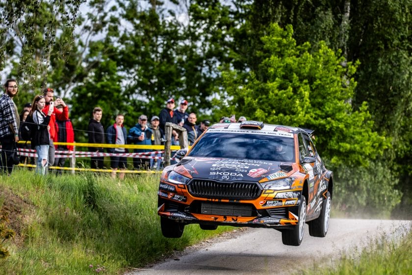 Az izgalom csúcspontján: Cseh Rally Bajnokság második futama hatalmas csatával zárult