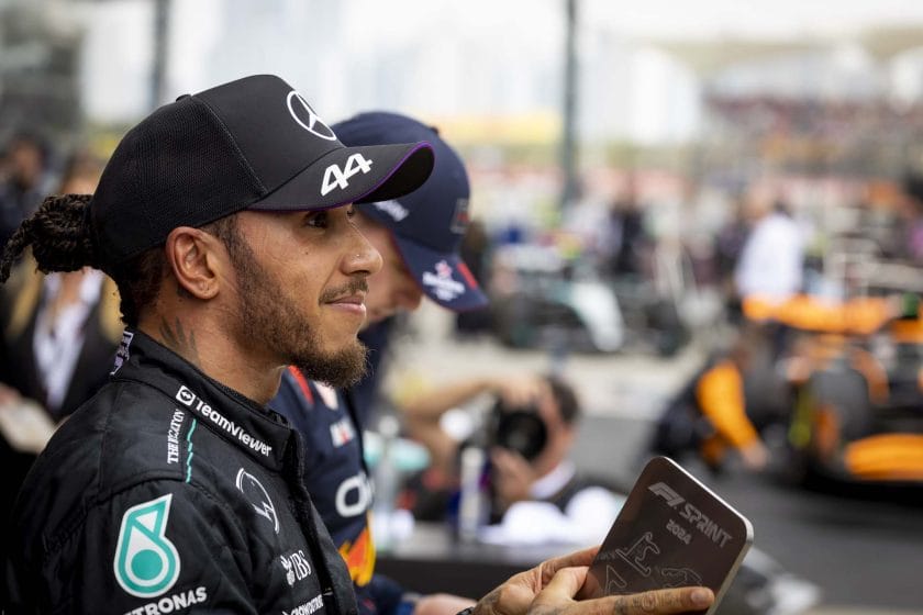 Hamilton kiszivárogtatta a Mercedes lehetséges utódjának nevét