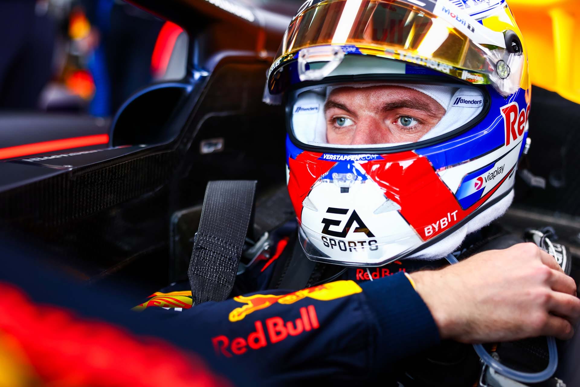 Verstappen elemzi a hétvégi eseményeket a F1VILÁG.HU-n