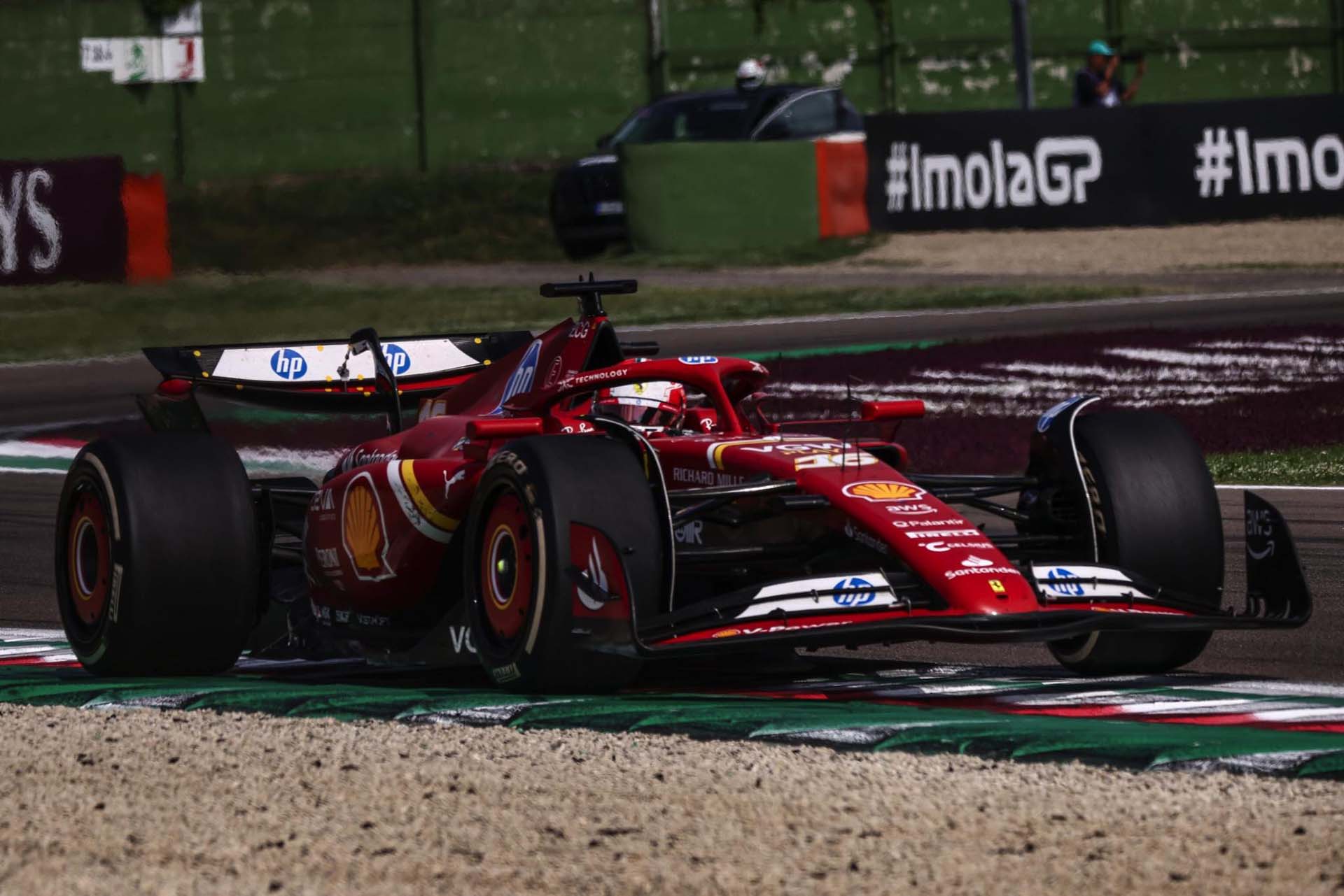Leclerc: Bátorság szükséges a Red Bull legyőzéséhez