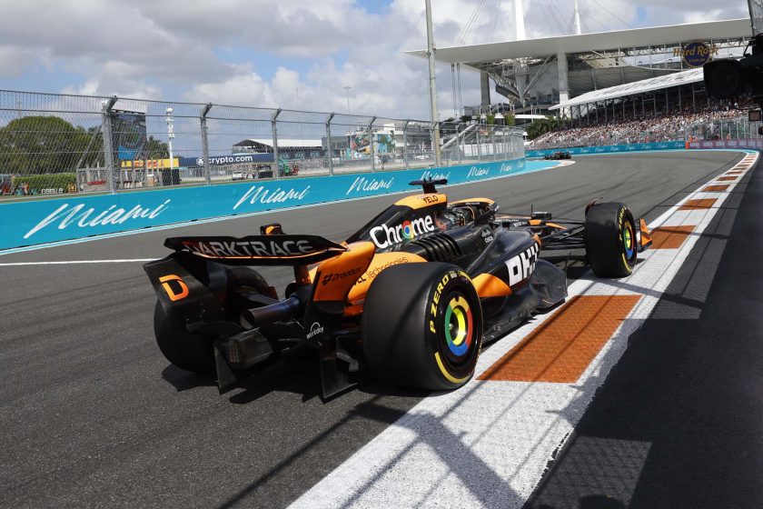 Piastri örömmel üdvözli a McLaren sikereit