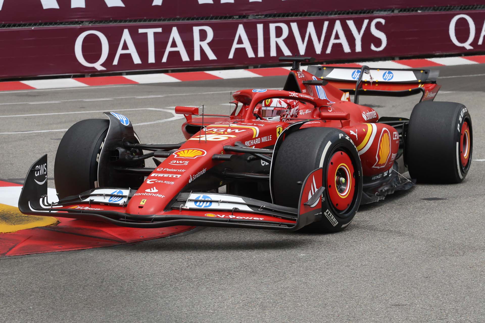 Az időmérőnél Leclerc megmutatja sebességét Monacóban