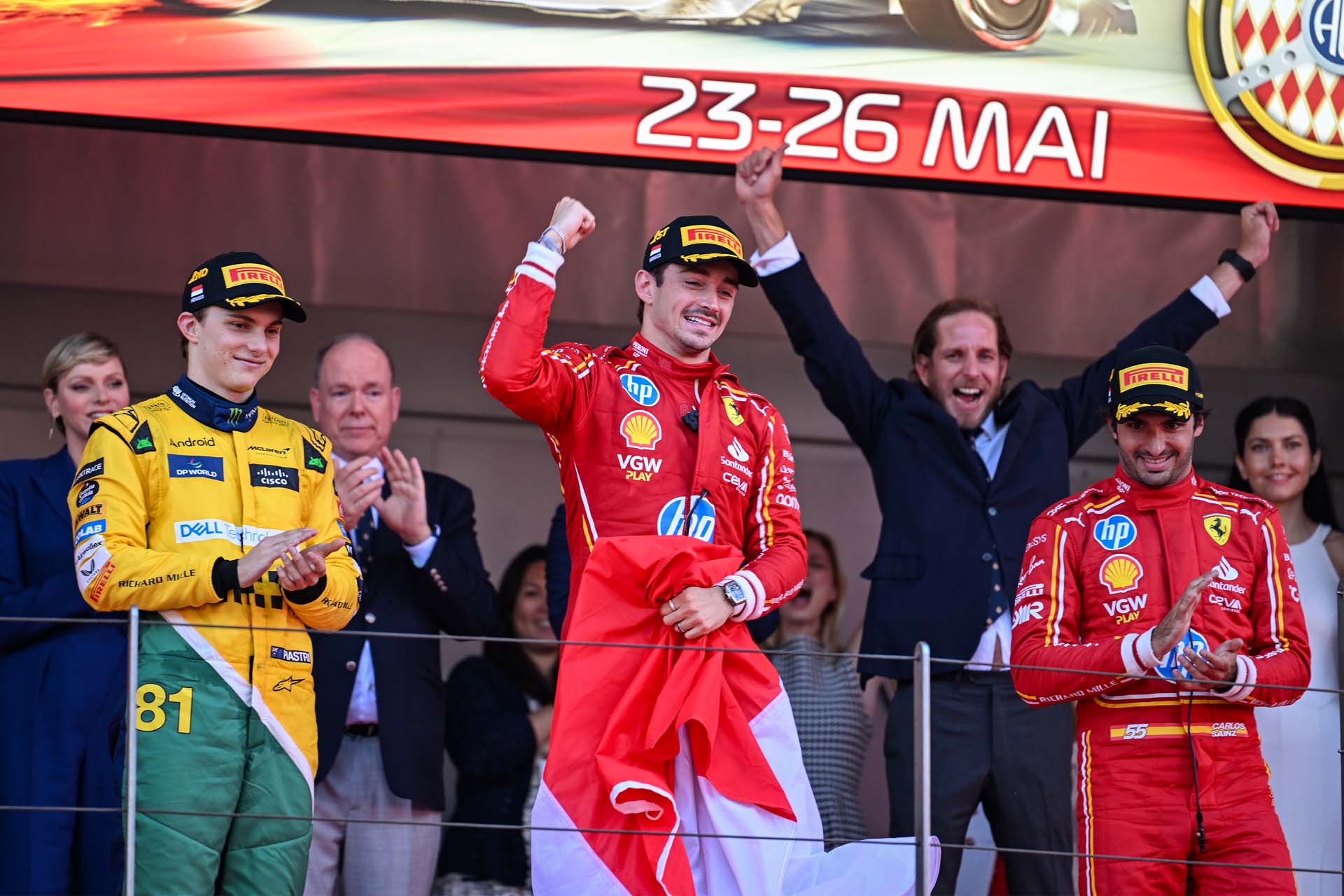 Pizzás öröm a versenypályán: Leclerc felszabadult a kedvenc ételének hatására