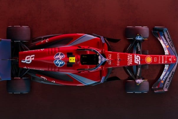 A Ferrari ámulatba ejtő festése bemutatkozott Miamiban