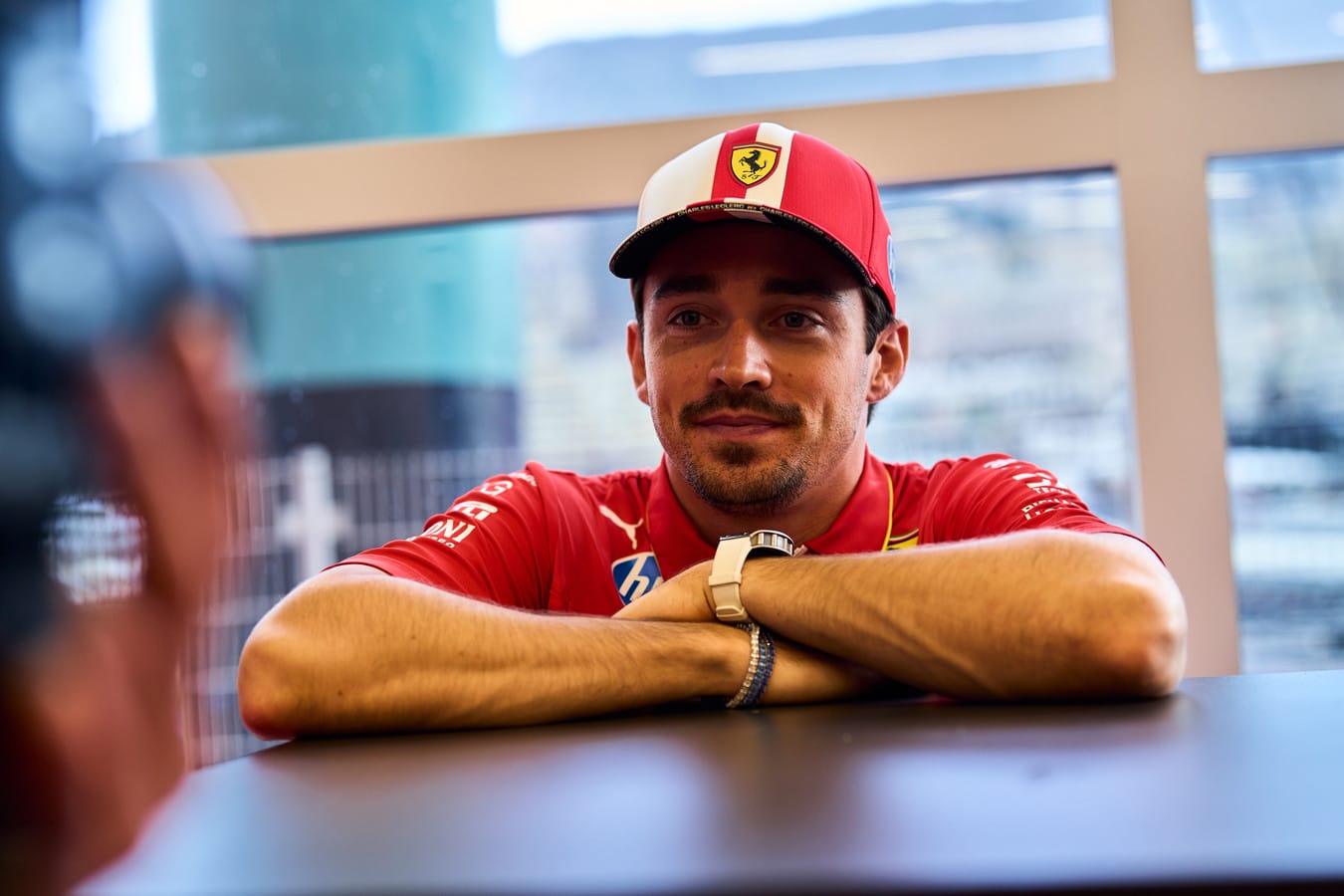 Az F1 szerint „hivatalosan” is Leclerc örökbe fogadott fia lett Piastri